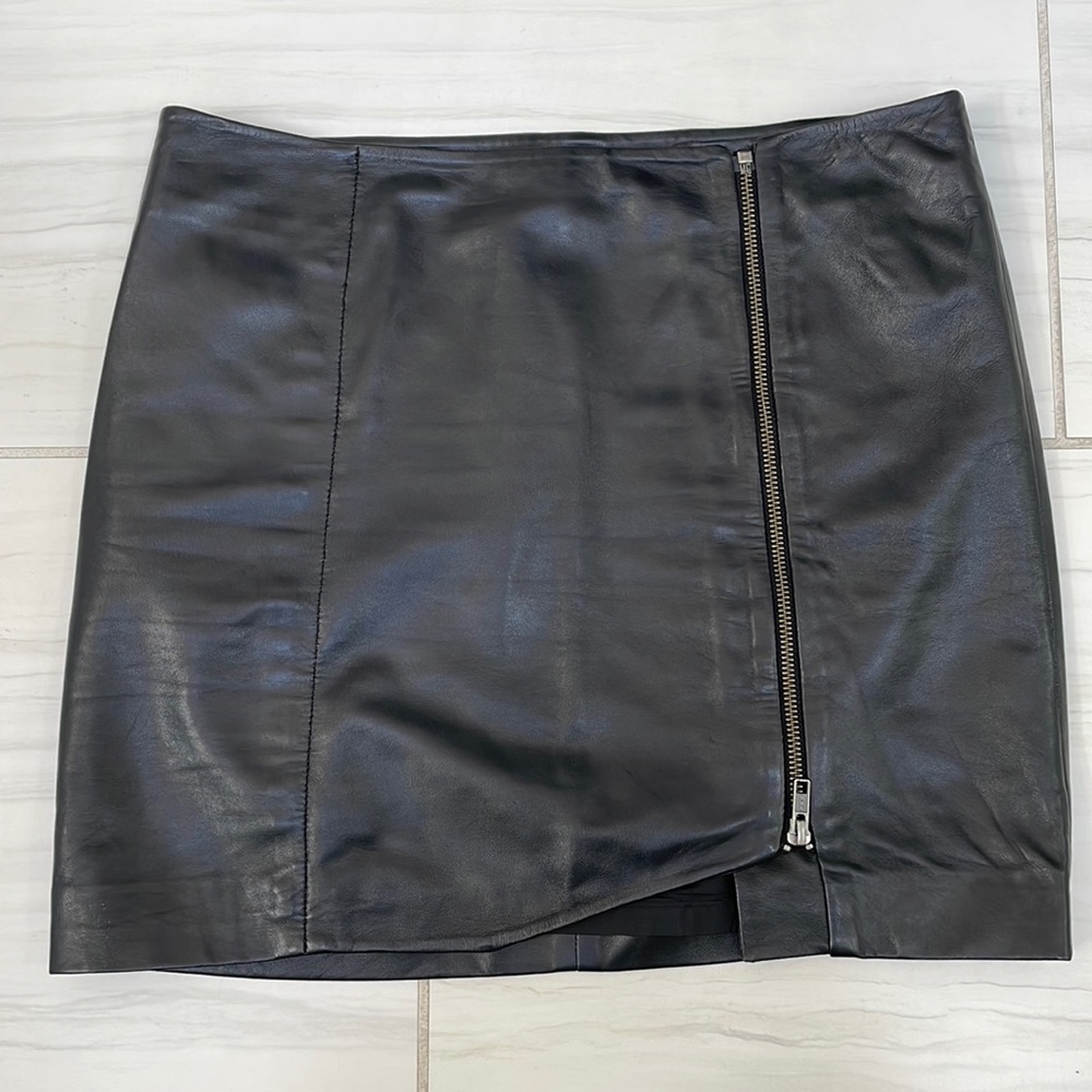 Leith Black Leather Zip mini Skirt size 6